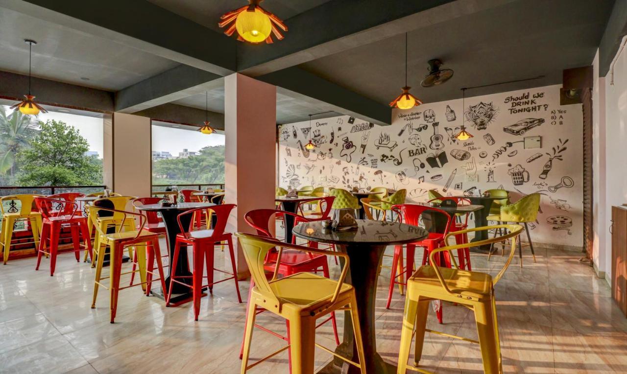 העיר בנגלור Treebo Three Street Inn מראה חיצוני תמונה