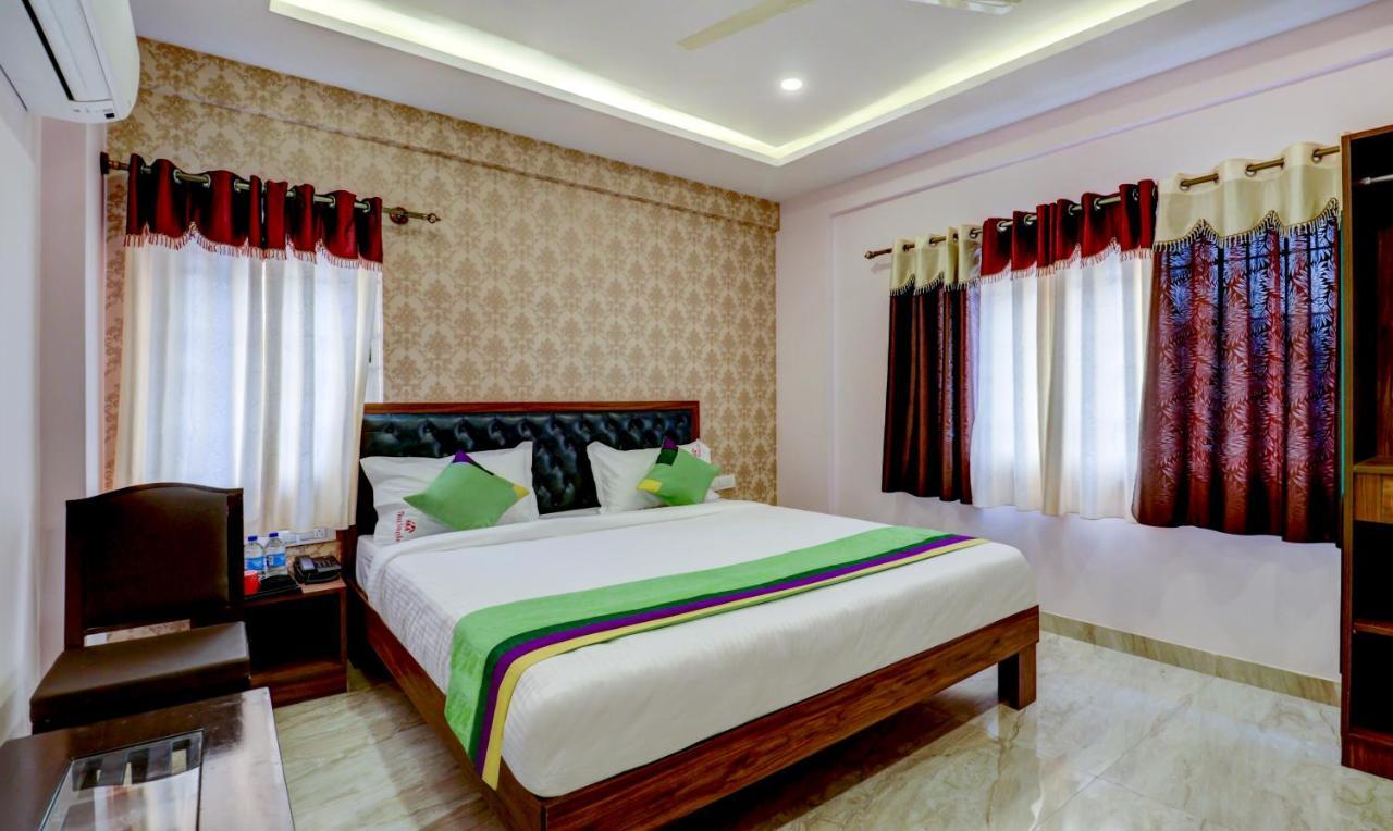 העיר בנגלור Treebo Three Street Inn מראה חיצוני תמונה